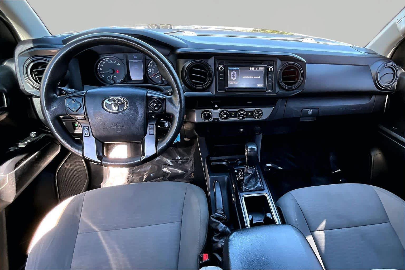 Used 2019 Toyota Tacoma SR w/ SR Convenience Package AWD/4WD image 16
