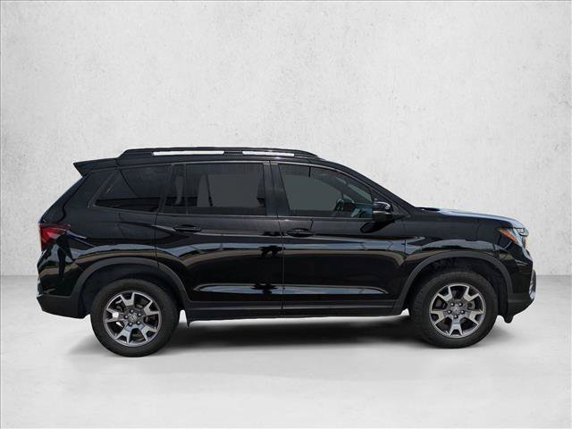 Certified 2023 Honda Passport TrailSport image 4