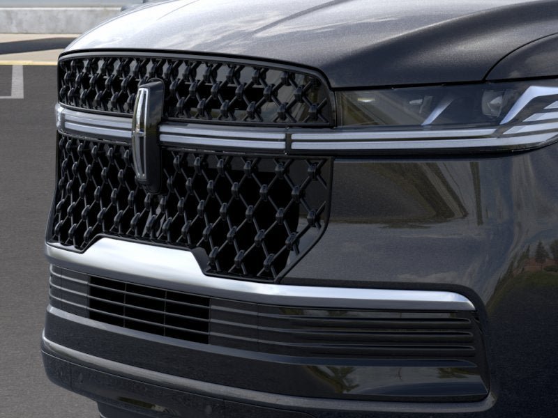 New 2026 Lincoln Navigator L Reserve w/ Jet Appearance Package AWD/4WD image 17