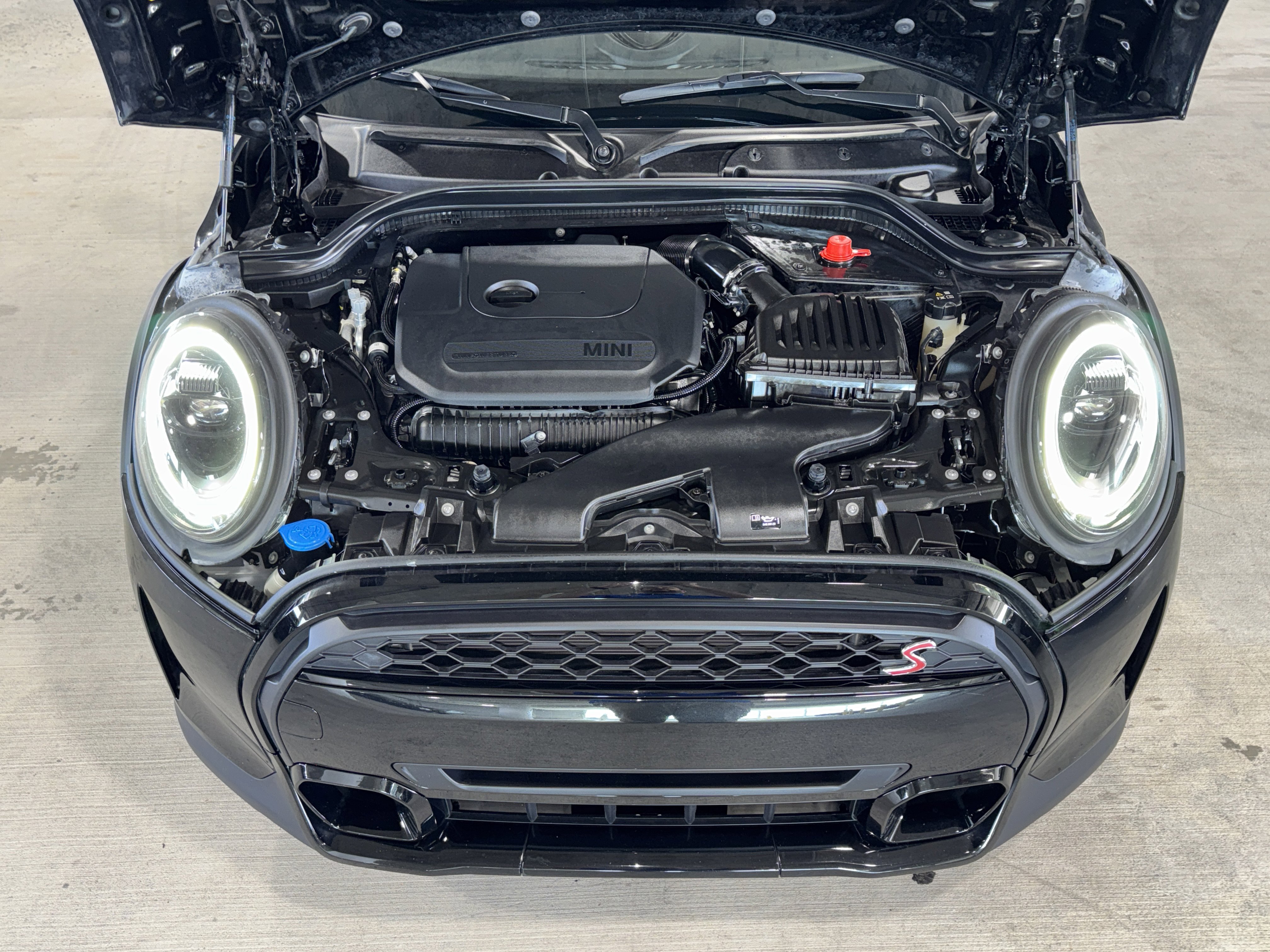 Used 2024 MINI Cooper S FWD image 30