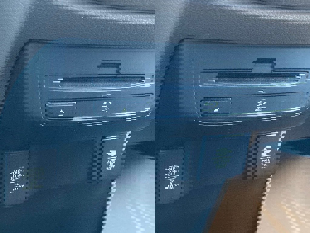 Used 2018 Honda Odyssey Elite image 25