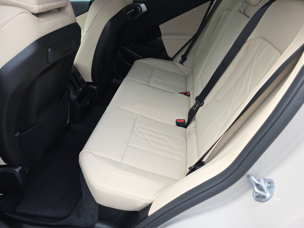 New 2026 BMW X3 xDrive30i w/ Premium Package AWD/4WD image 10