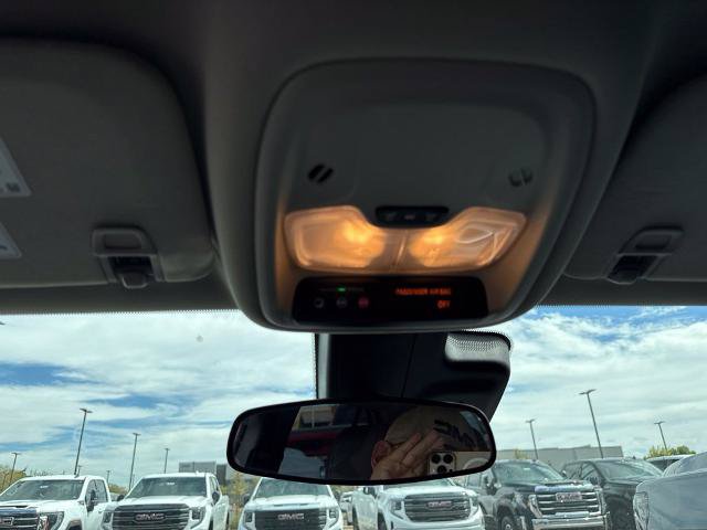 Used 2025 Buick Encore GX Preferred FWD image 11