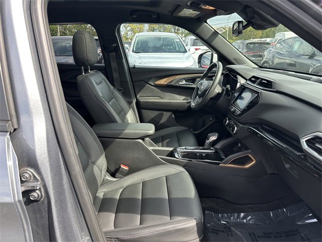 Used 2022 Chevrolet TrailBlazer ACTIV w/ Sun and Liftgate Package image 32