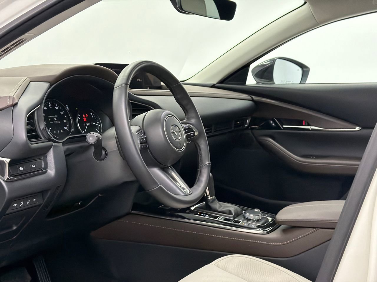 Certified 2025 MAZDA CX-30 2.5 Turbo w/ Premium Package image 15