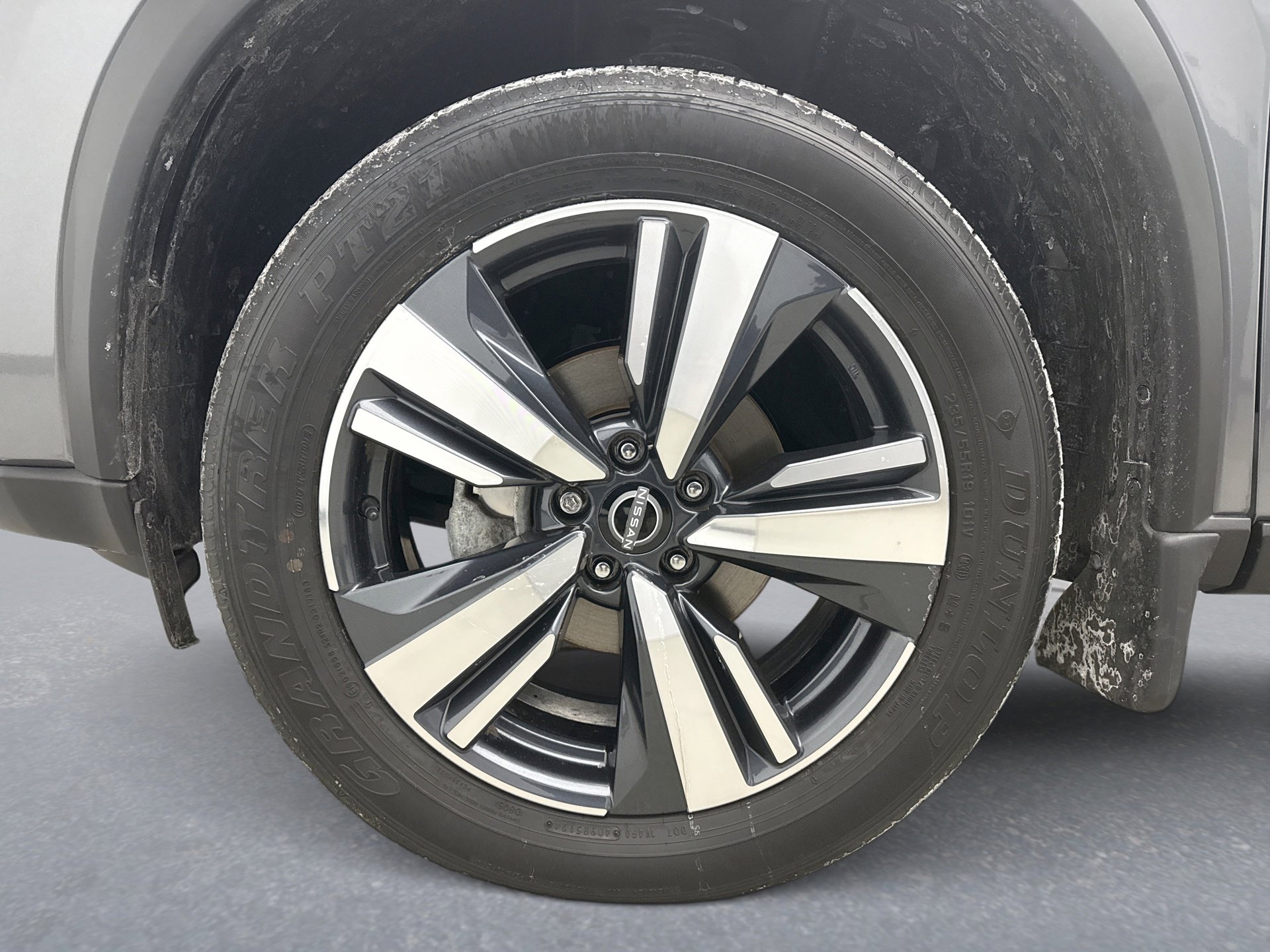 Used 2024 Nissan Rogue SL w/ SL Premium Package image 25