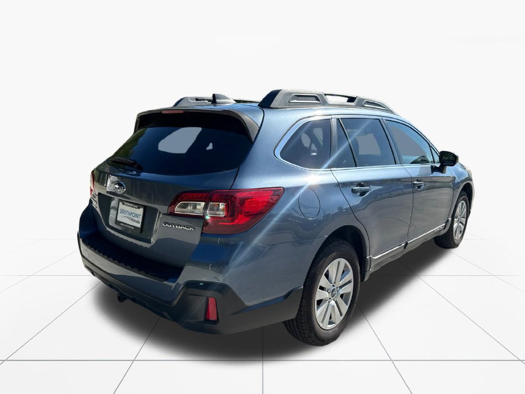 Used 2018 Subaru Outback 2.5i Premium AWD/4WD image 8