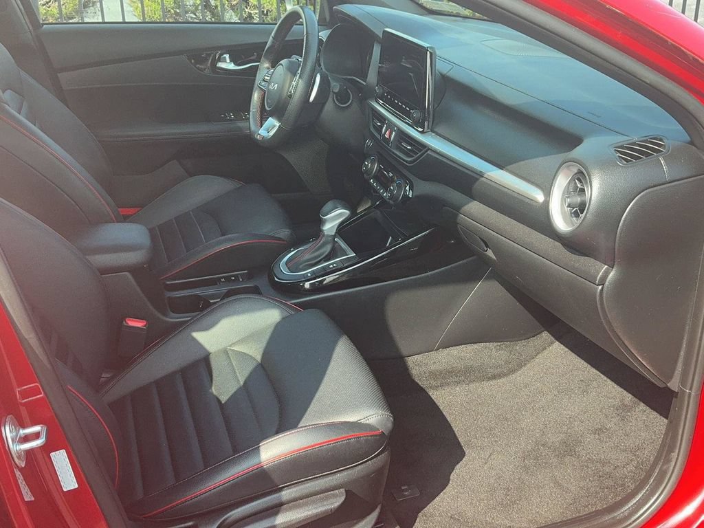 Used 2023 Kia Forte GT w/ GT2 Package FWD image 30