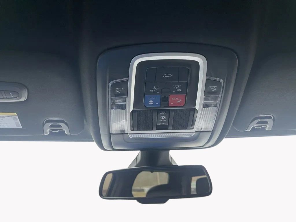 Used 2024 RAM 2500 Rebel w/ Towing Technology Group image 31