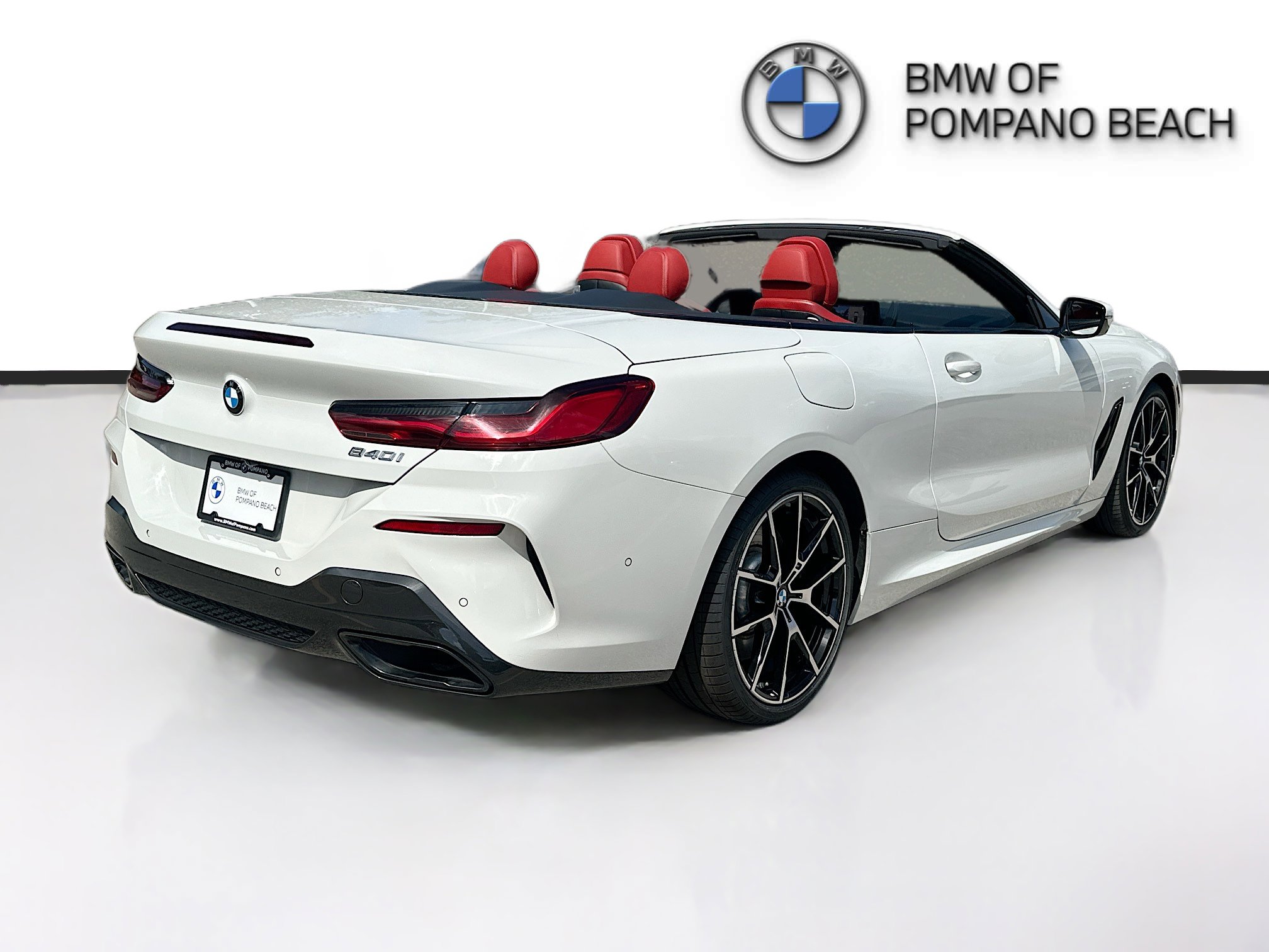 Used 2023 BMW 840i Convertible image 7