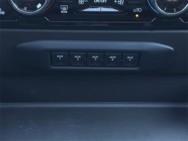 Certified 2025 Chevrolet Silverado 2500 ZR2 w/ ZR2 Bison Edition image 25