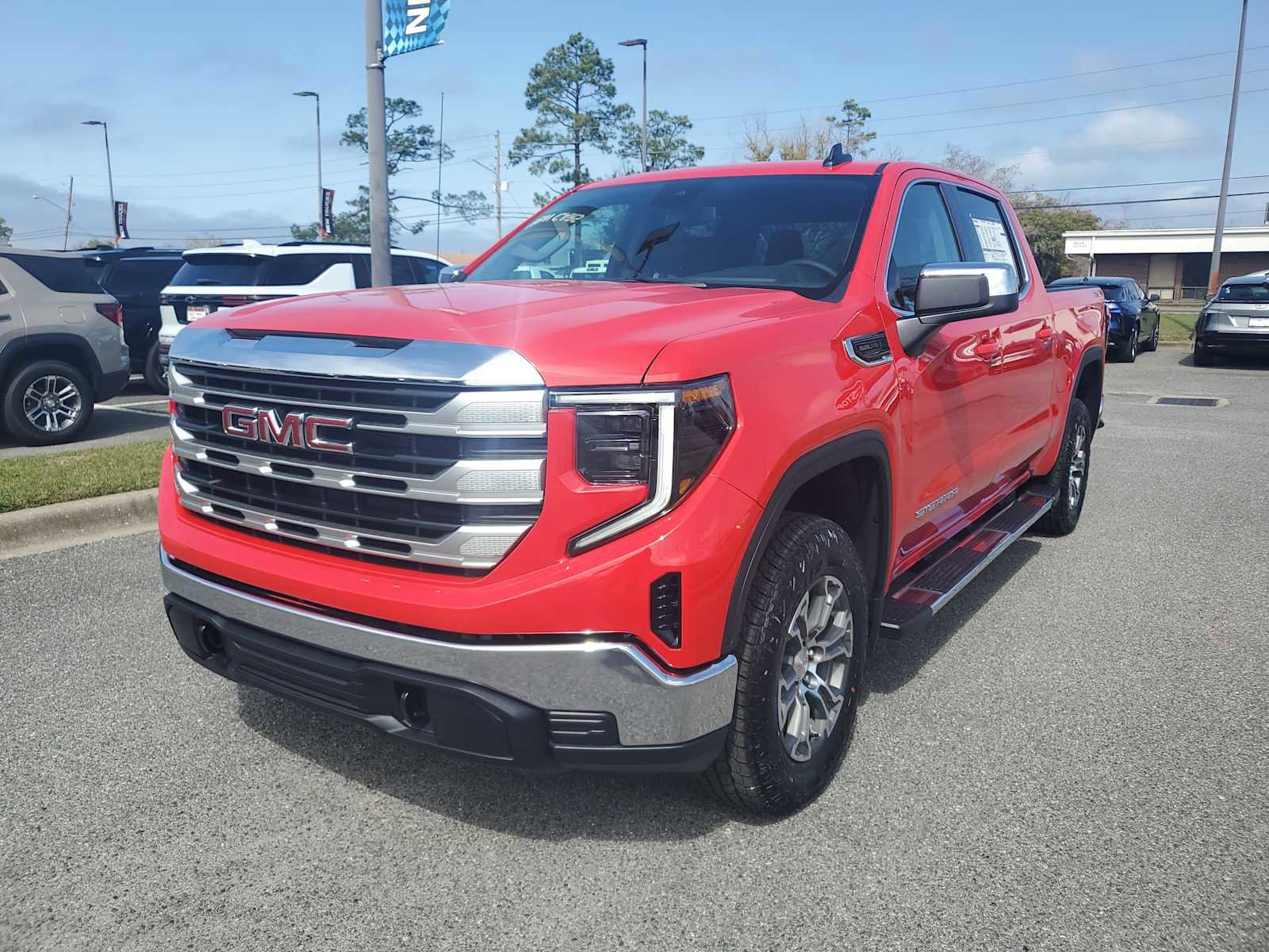 New 2026 GMC Sierra 1500 SLE w/ X31 Off-Road Package