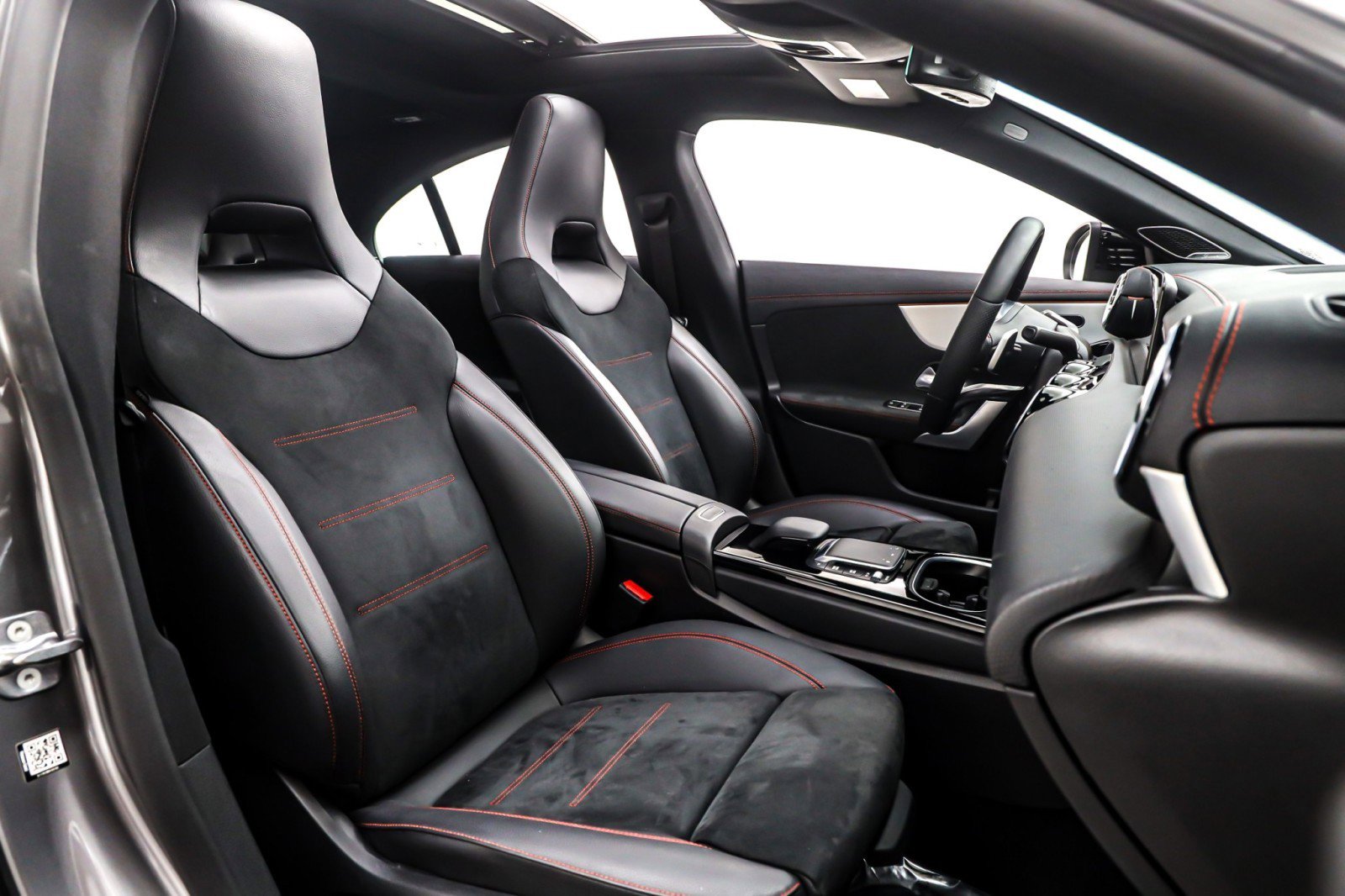 Used 2023 Mercedes-Benz CLA 250 CLA 250 Coupe image 8