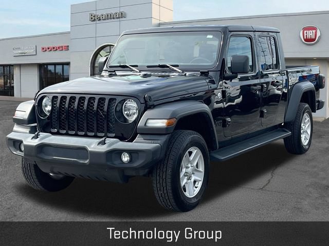 Used 2020 Jeep Gladiator Sport w/ Quick Order Package 24S AWD/4WD image 3