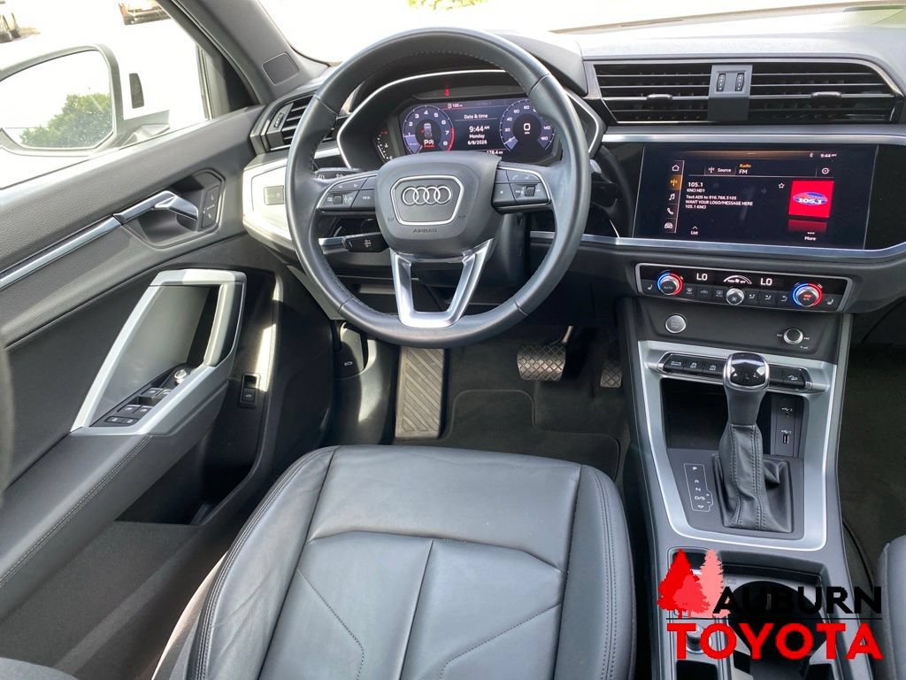 Used 2020 Audi Q3 2.0T Premium w/ Convenience Package AWD/4WD image 25