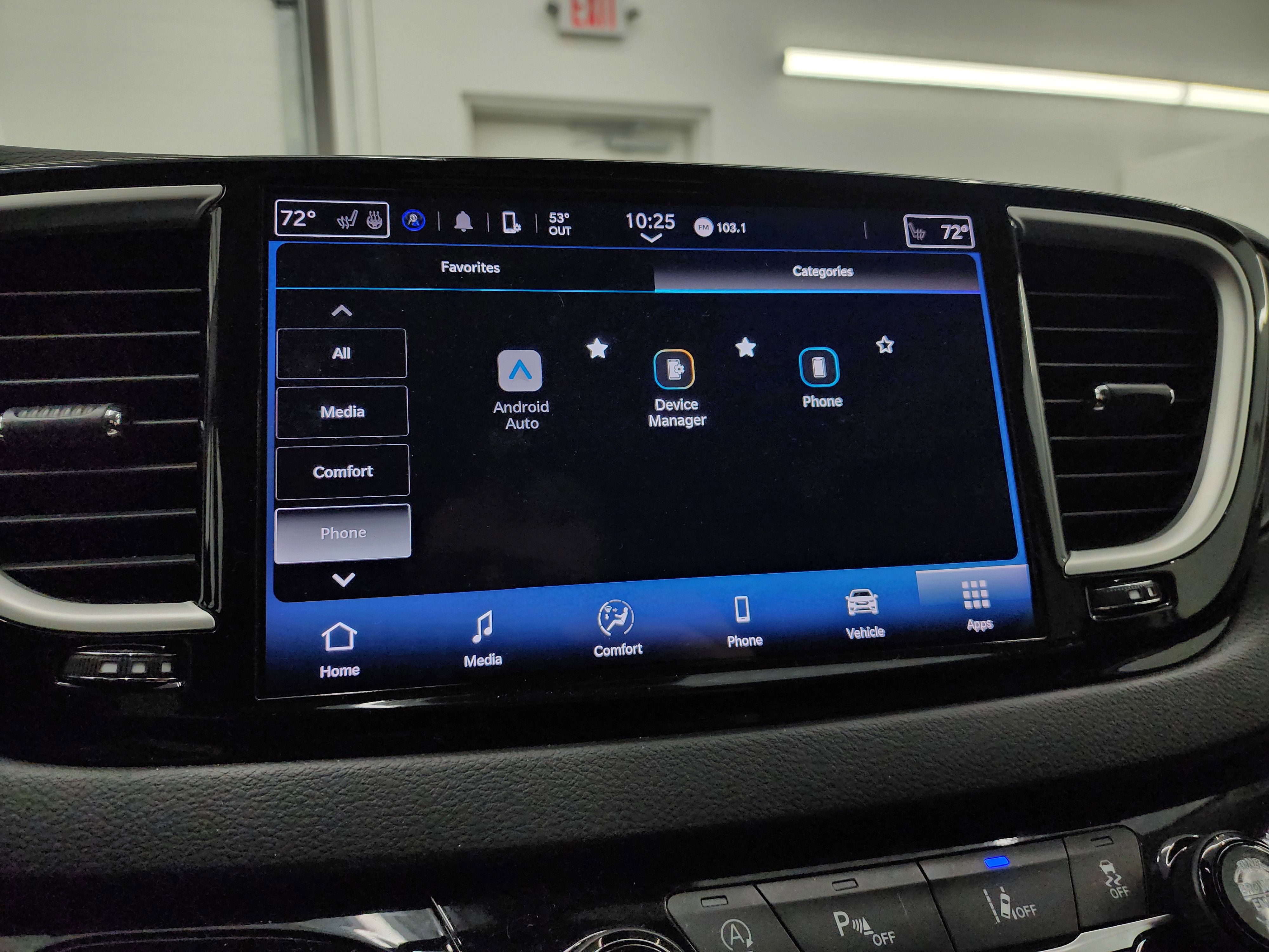 Used 2024 Chrysler Pacifica Touring-L image 57