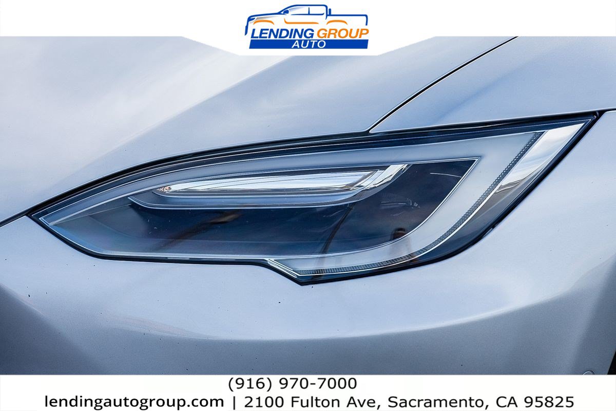 Used 2016 Tesla Model S 70D AWD/4WD image 7