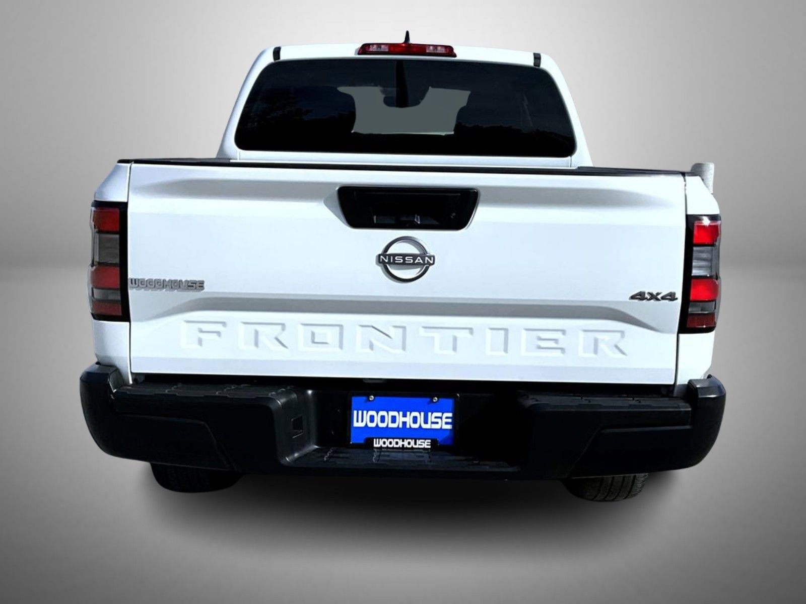 Certified 2024 Nissan Frontier S image 6