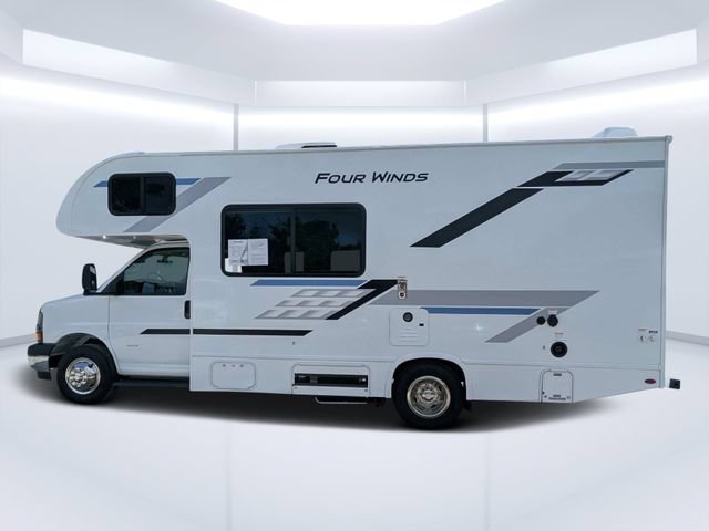 Used 2025 Chevrolet Express 3500 w/ RV Package RWD image 5