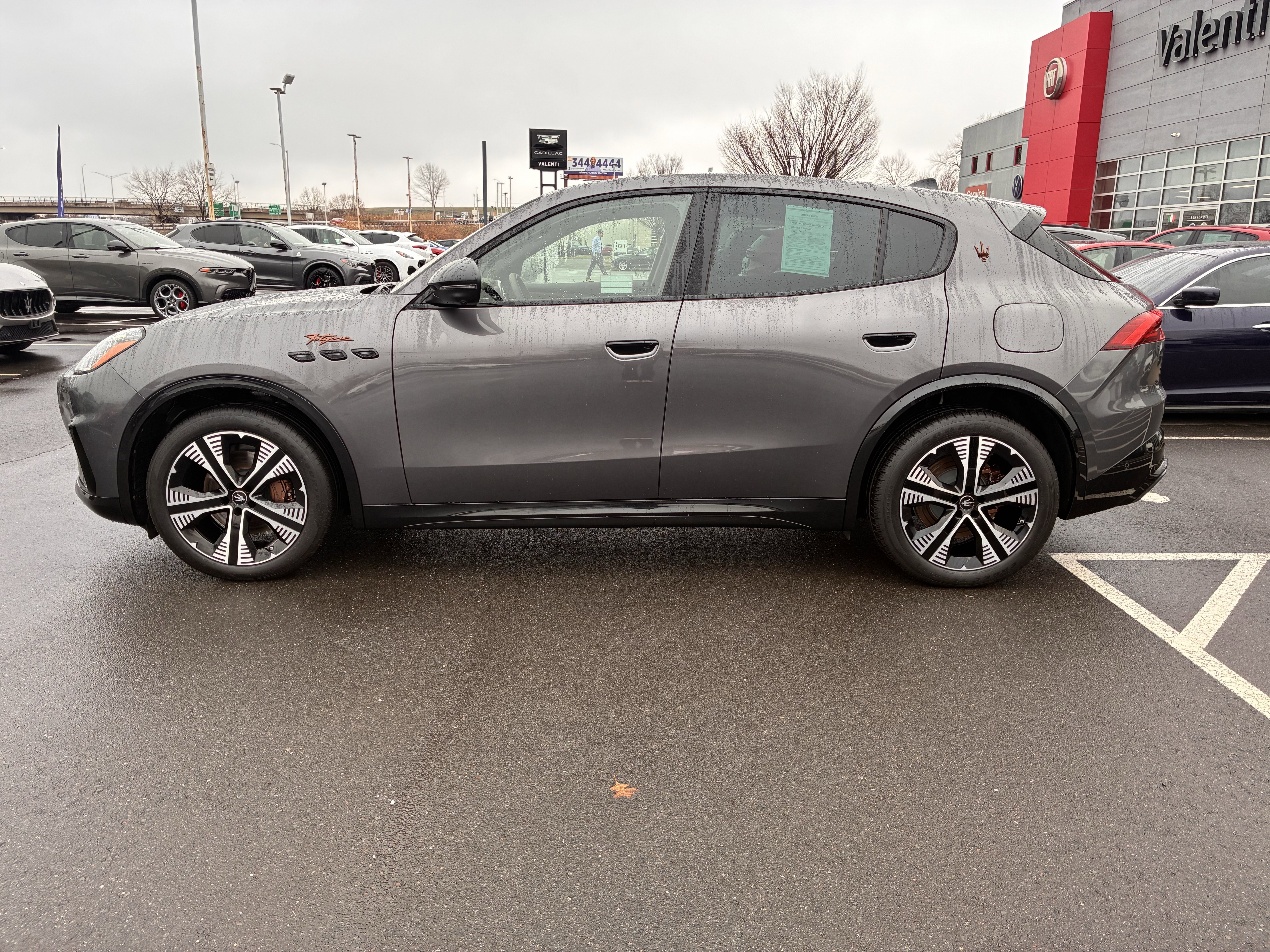 Used 2025 Maserati Grecale Folgore image 5