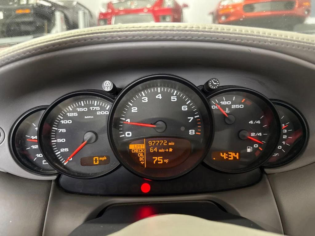 Used 2004 Porsche 911 Carrera image 17