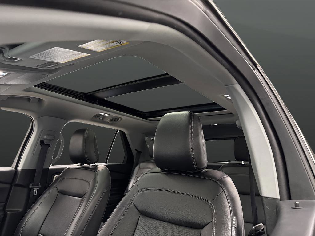 Used 2023 Ford Explorer Limited image 7