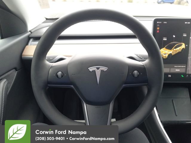 Used 2021 Tesla Model Y Long Range image 13