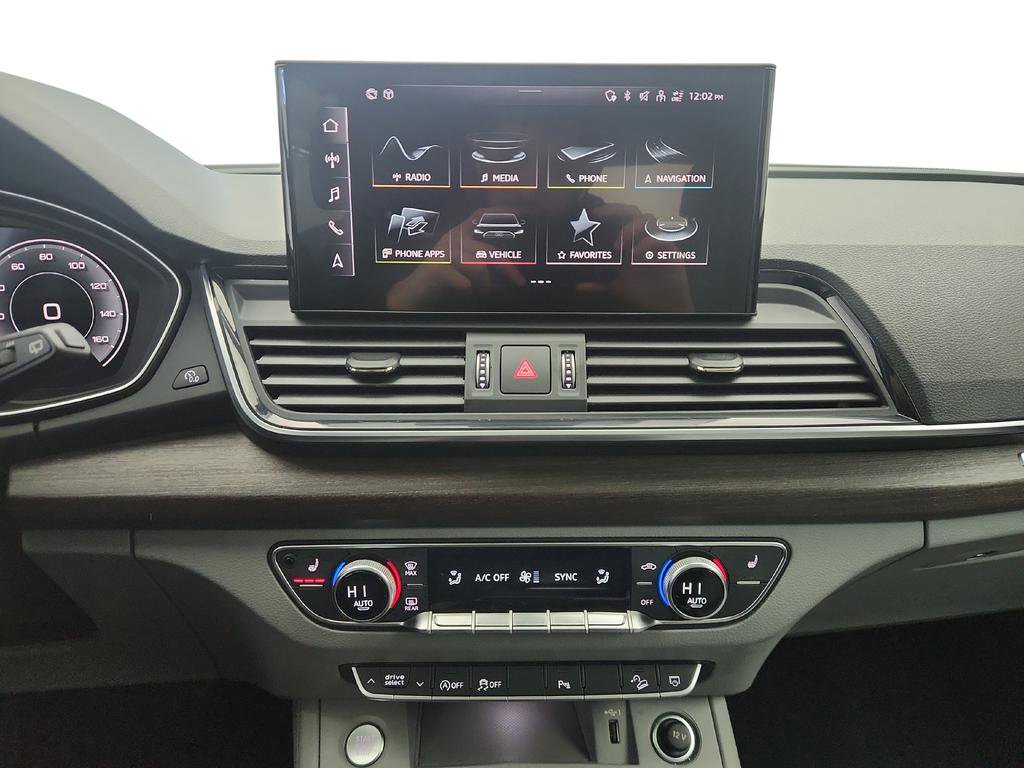 Used 2022 Audi Q5 2.0T Premium Plus w/ Premium Plus Package image 18