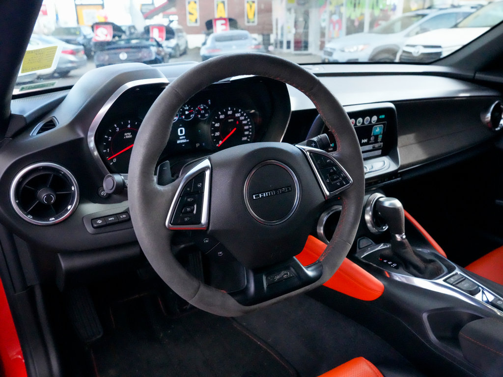 Used 2018 Chevrolet Camaro SS w/ Hot Wheels Edition image 19