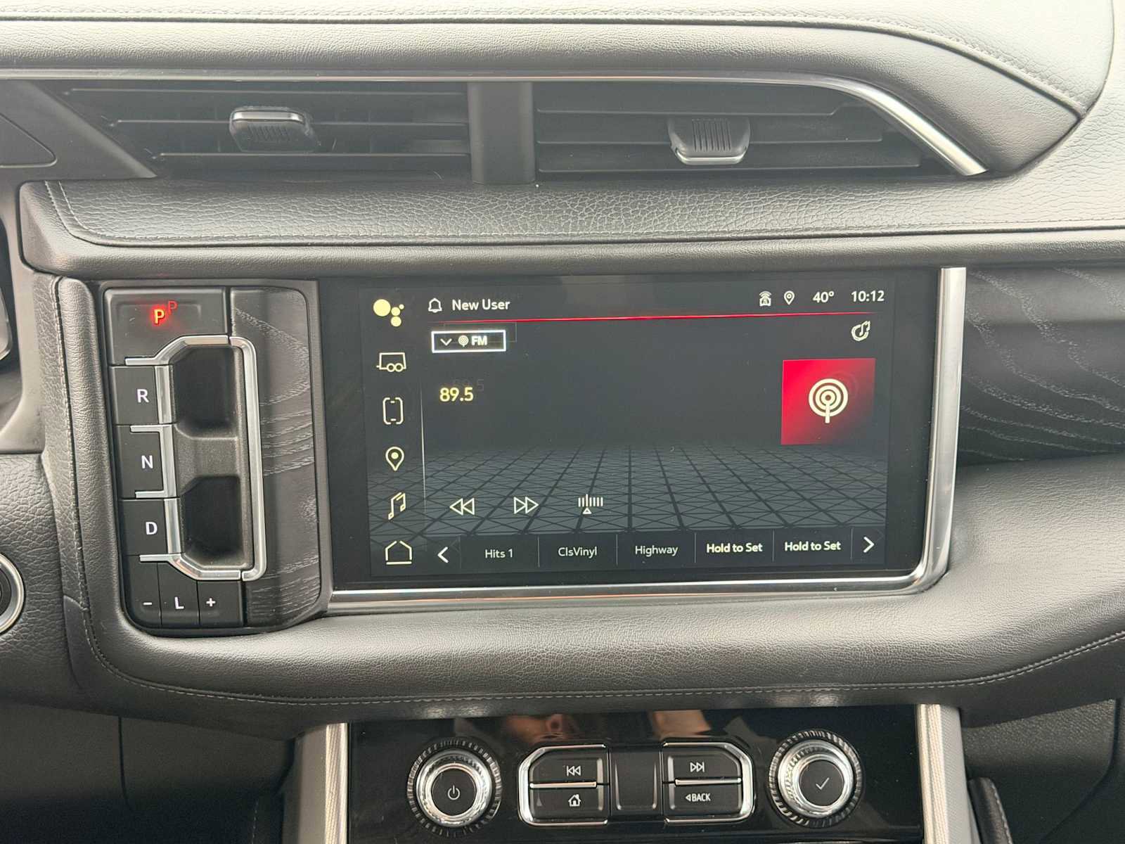 Used 2023 GMC Yukon Denali image 30