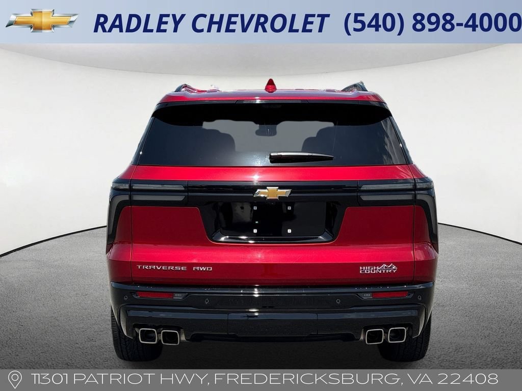 Used 2025 Chevrolet Traverse High Country w/ LPO, Floor Liner Package AWD/4WD image 19