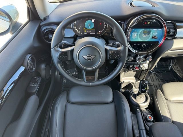 Used 2022 MINI Cooper S image 19