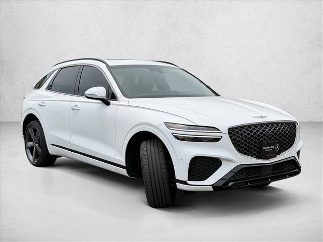 Used 2022 Genesis GV70 3.5T Sport w/ Sport Prestige Package AWD/4WD image 3