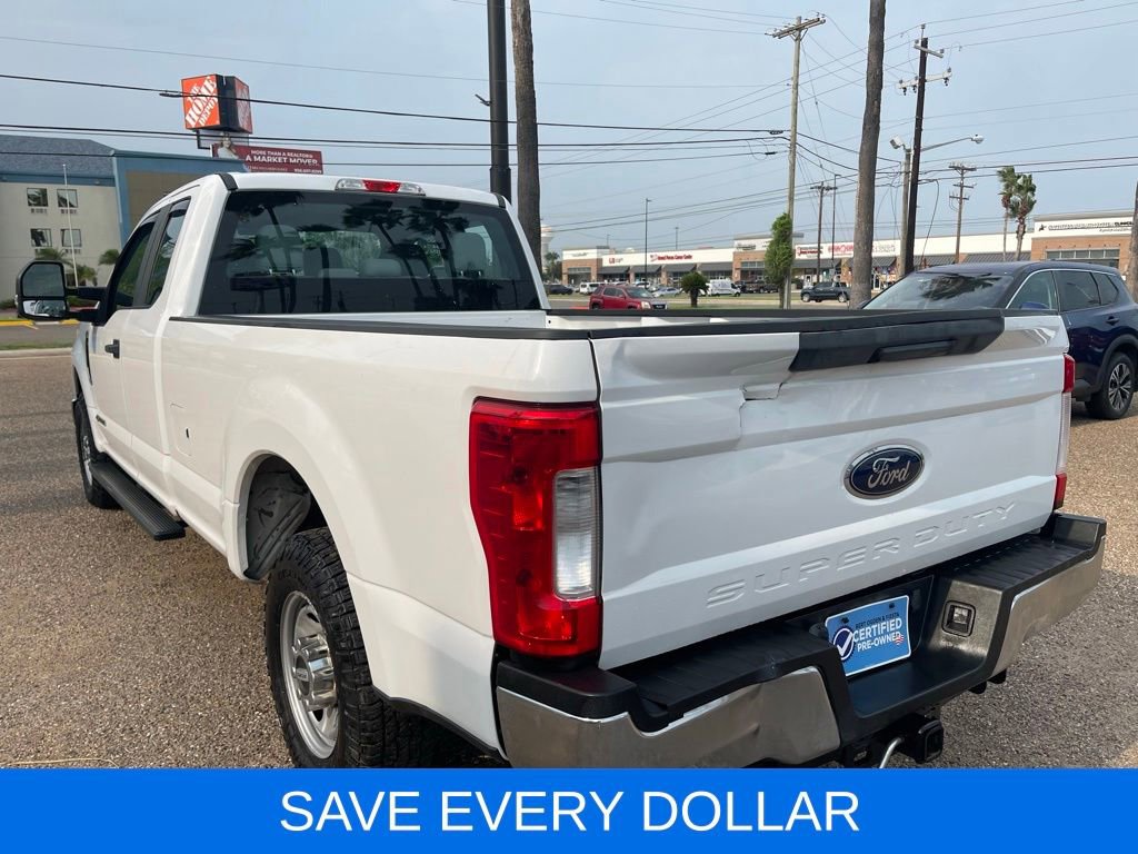 Used 2017 Ford F250 XL w/ Power Equipment Group RWD image 4