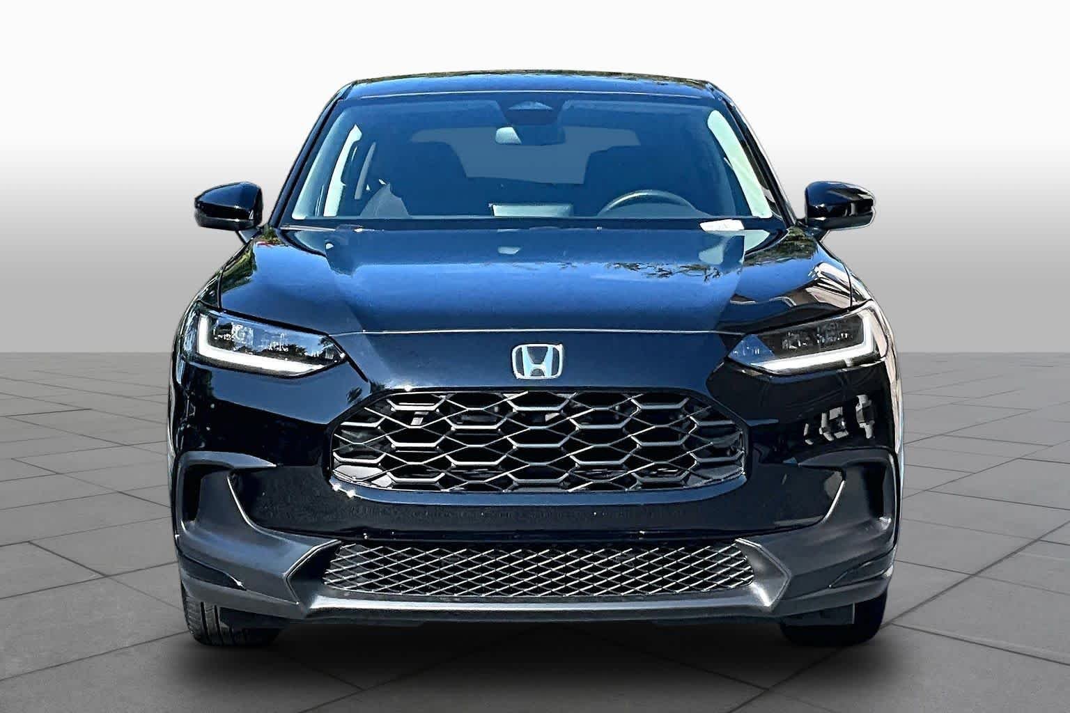 Certified 2026 Honda HR-V LX image 4
