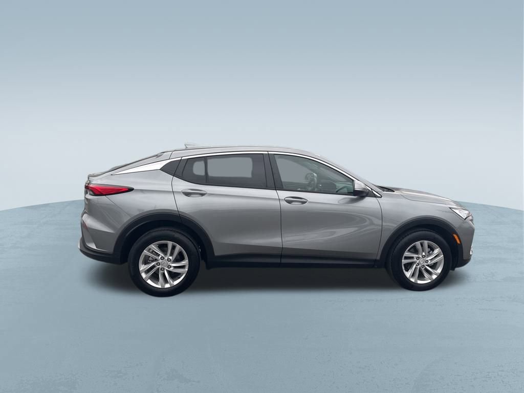 Used 2024 Buick Envista Preferred image 9