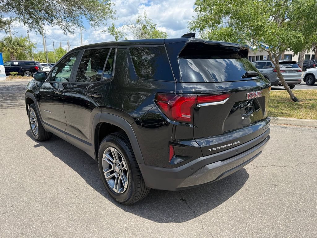 Used 2025 GMC Terrain Elevation AWD/4WD image 4