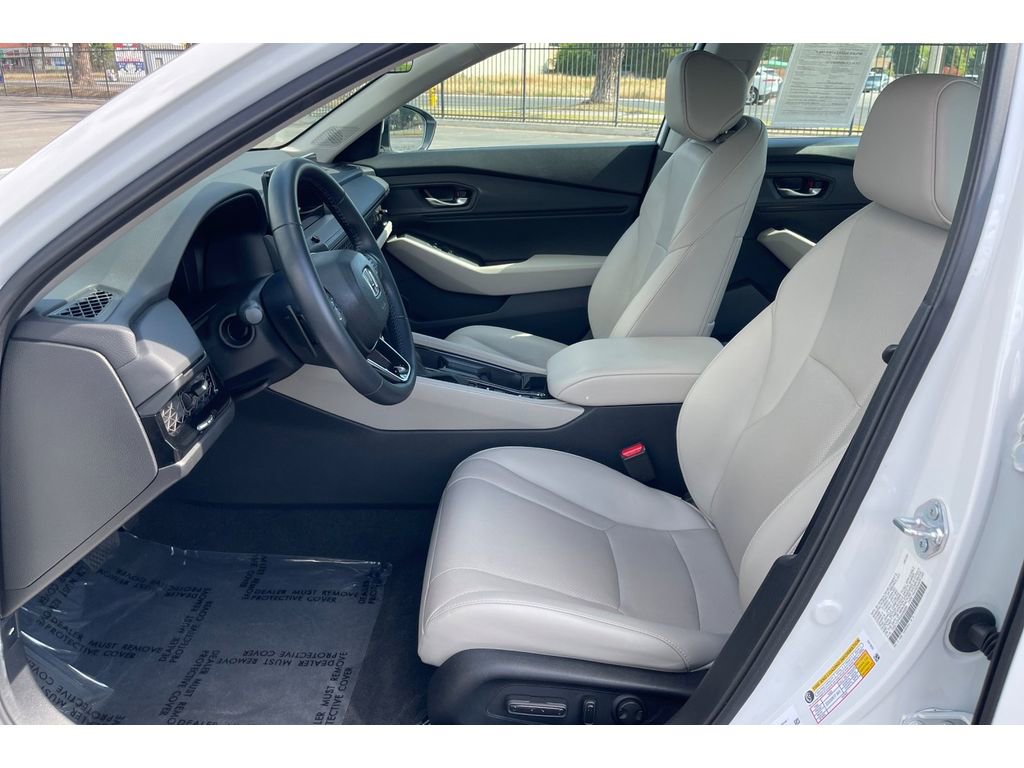 Certified 2025 Honda Accord EX-L image 10