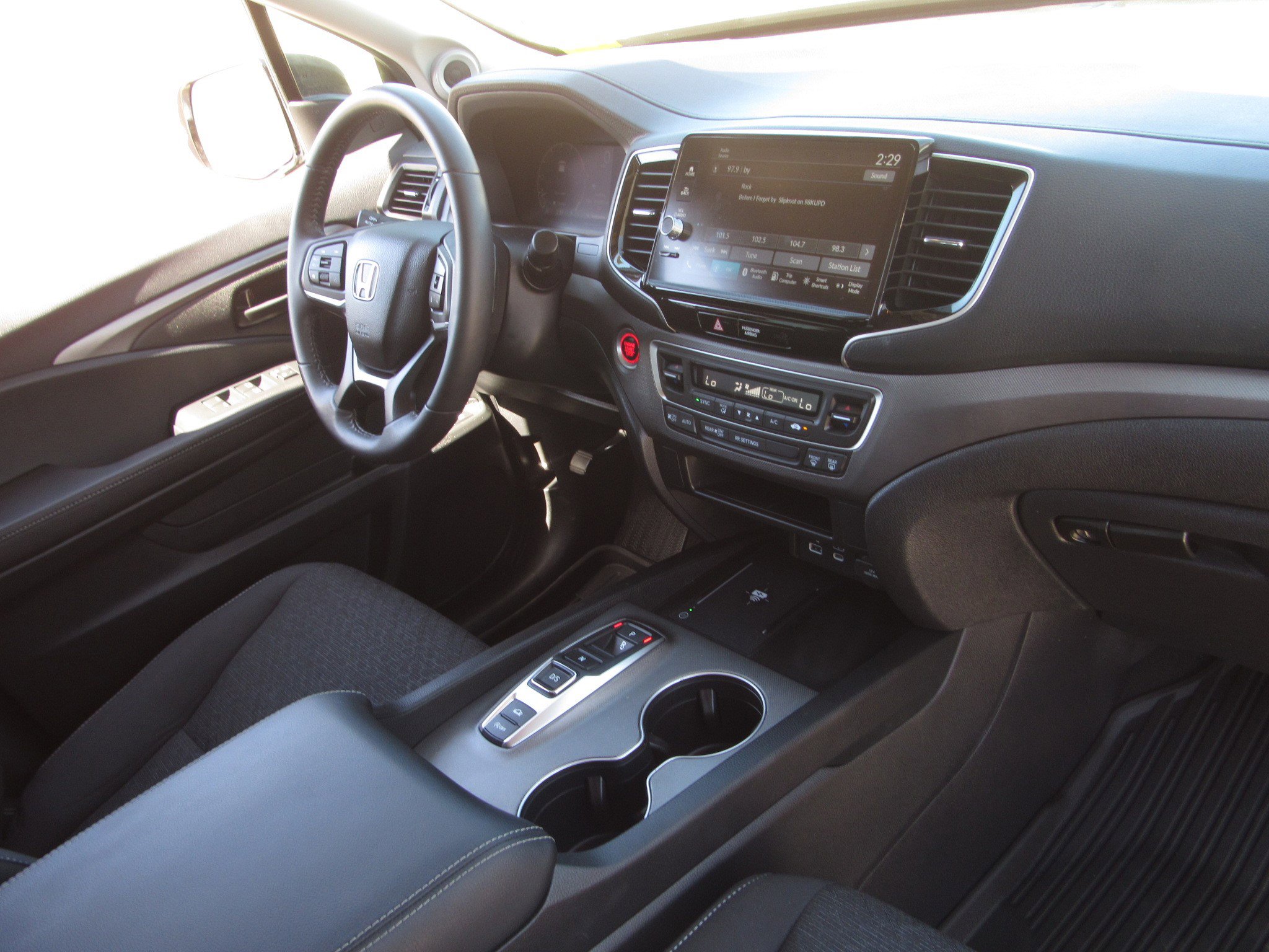 Used 2025 Honda Ridgeline Sport+ image 9