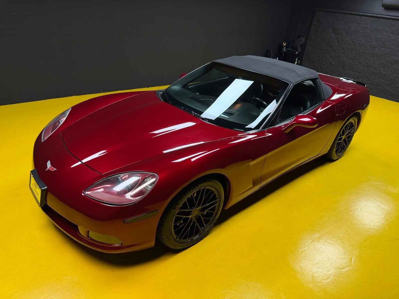 Used 2006 Chevrolet Corvette Coupe w/ Preferred Equipment Group RWD image 33