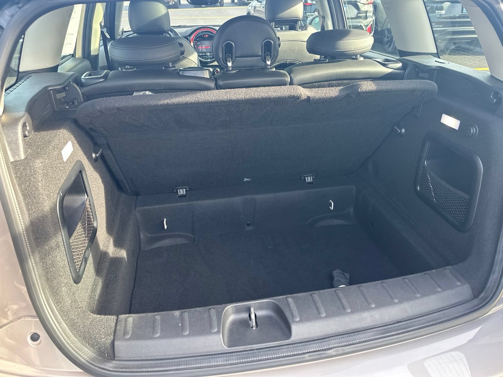 Used 2023 MINI Cooper Clubman S w/ Premium Package FWD image 32