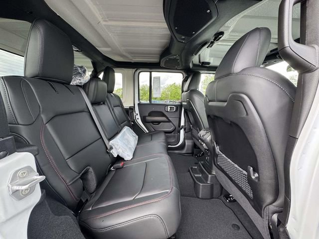 New 2026 Jeep Wrangler Unlimited Rubicon AWD/4WD image 18