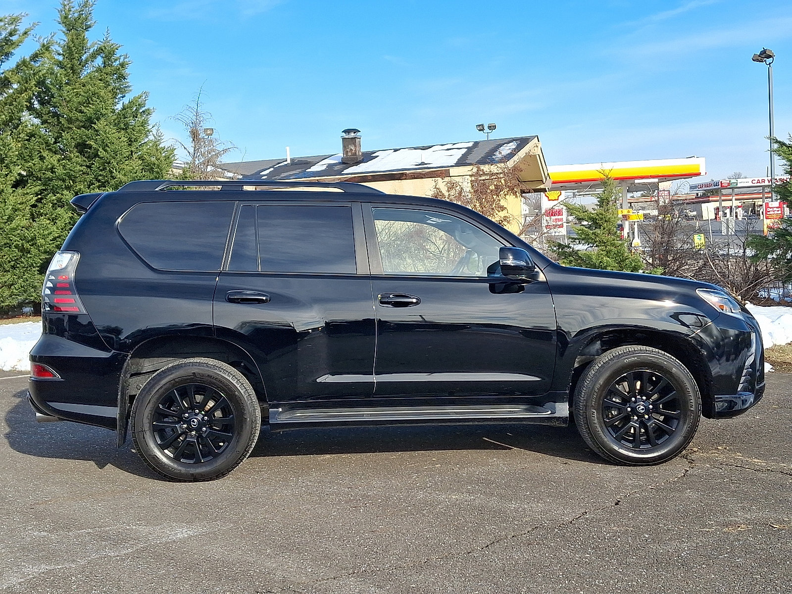 Used 2023 Lexus GX 460 image 7