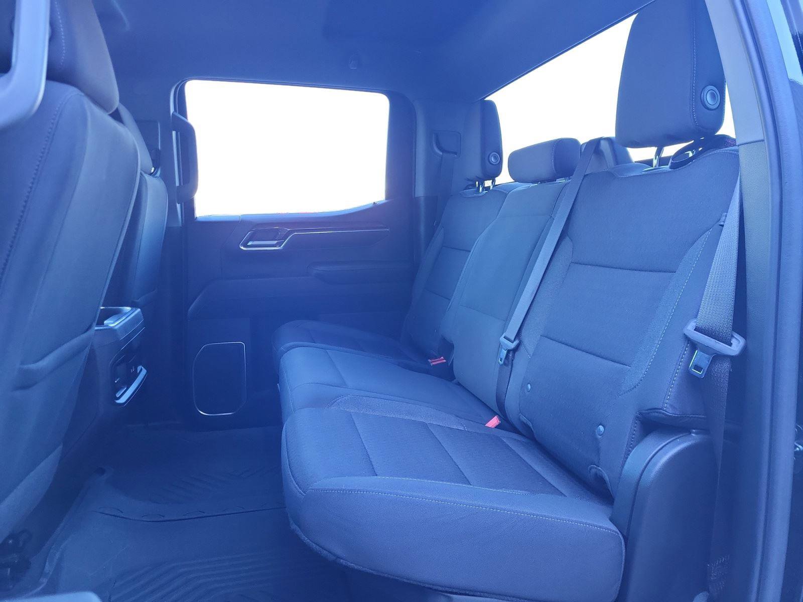 Used 2023 Chevrolet Silverado 1500 RST w/ Z71 Off-Road Package image 19