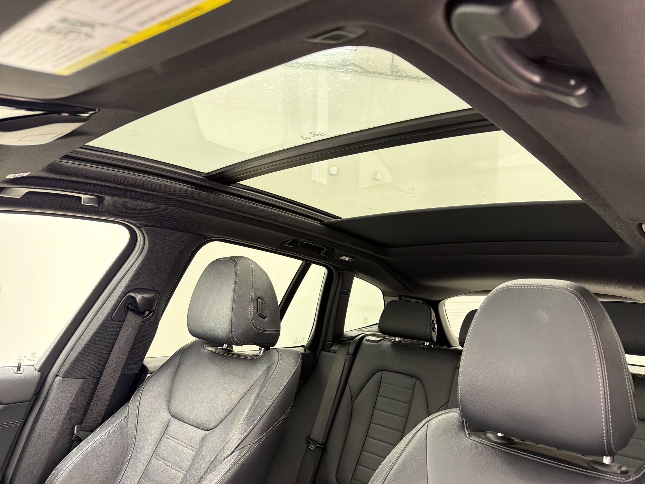 Used 2021 BMW X3 xDrive30e w/ Executive Package image 16