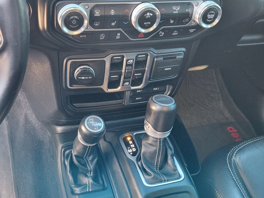 Used 2020 Jeep Gladiator Overland image 13