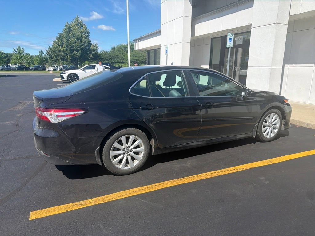 Certified 2019 Toyota Camry LE FWD image 10