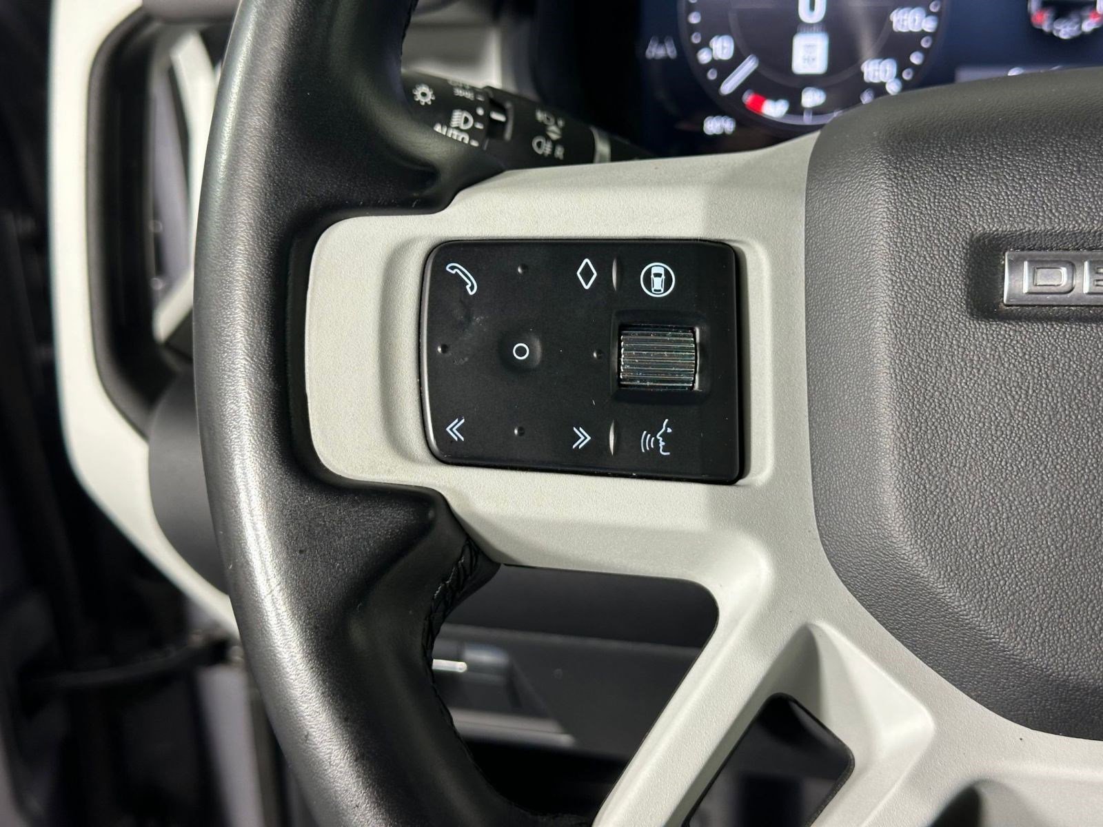 Certified 2024 Land Rover Defender 90 S image 14