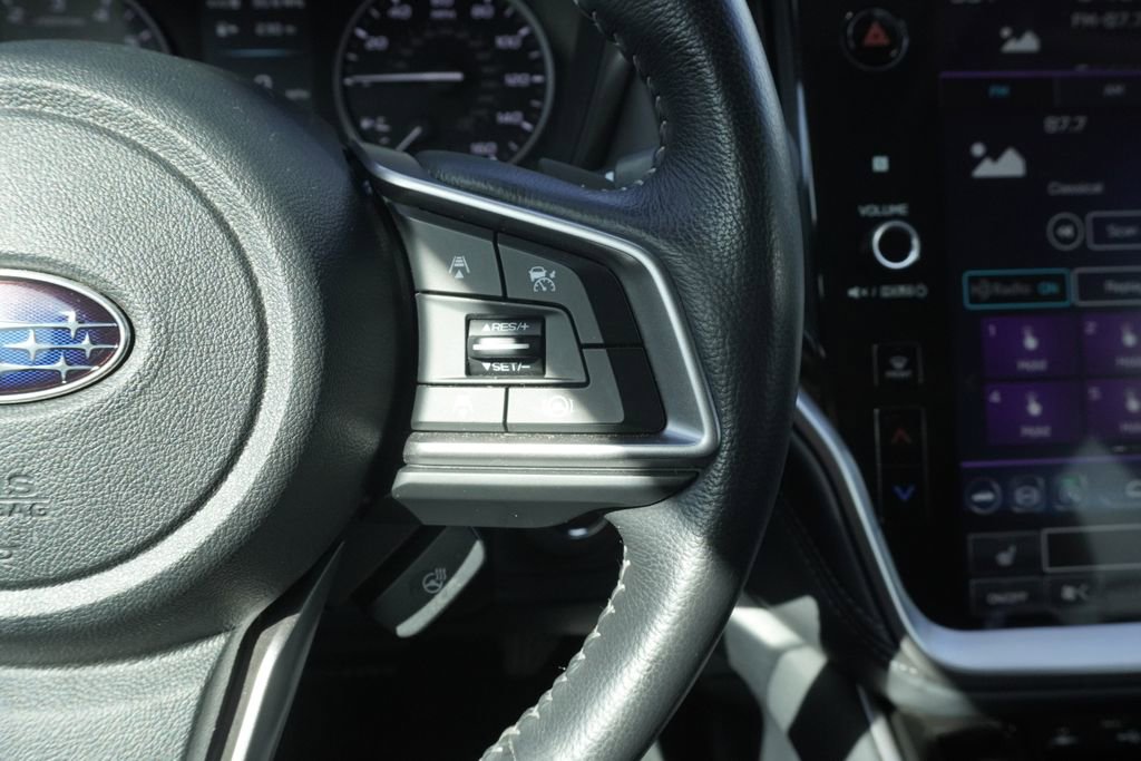 Used 2022 Subaru Outback Limited image 13