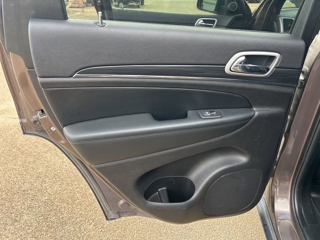 Used 2021 Jeep Grand Cherokee Limited w/ Premium Lighting Group image 10